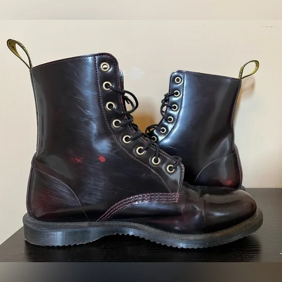 Dr. Martens | Elsham Lace-Up Boots in Cherry Red - Picture 6 of 9